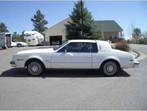 1983 Oldsmobile Toronado Brougham Coupe 2-Door