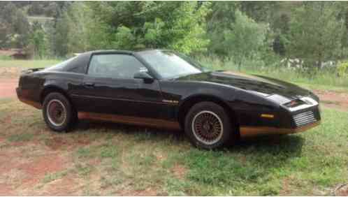 Pontiac Firebird Trans Am Coupe (1983)