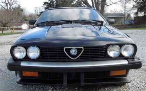 Alfa Romeo GTV 2 Door Coupe (1984)