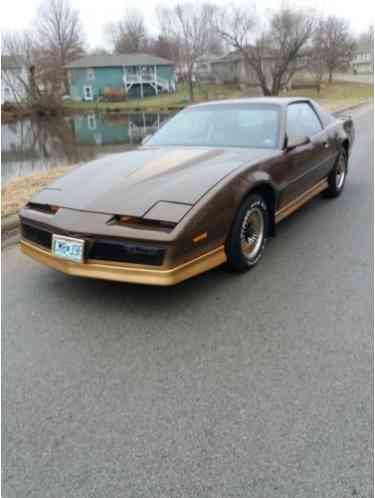 1984 Pontiac Trans Am 2 DOOR