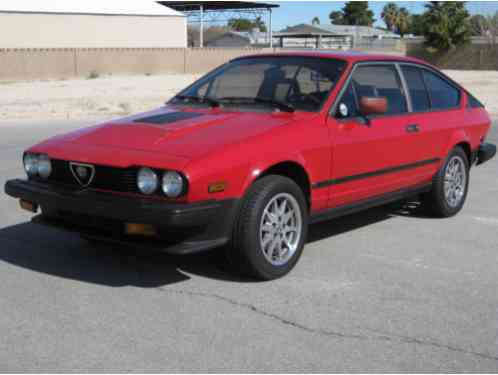 Alfa Romeo GTV (1985)