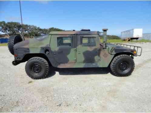 Hummer Humvee 4 door-slantback (1985)