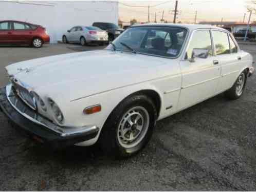 Jaguar XJ6 XJ6 / PREMIUM (1985)