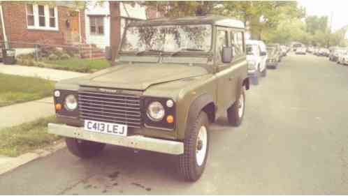 Land Rover Defender (1985)