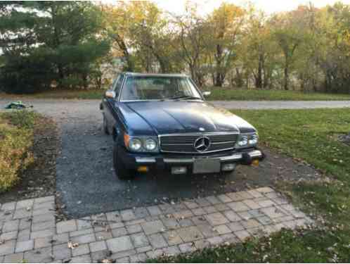 Mercedes-Benz 300-Series Base (1985)