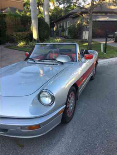 1986 Alfa Romeo Spider QUADRIFOGLIO CONVERTABLE