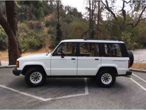 Isuzu Trooper (1986)