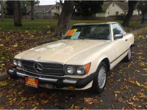 Mercedes-Benz SL-Class CONVERTIBLE (1987)