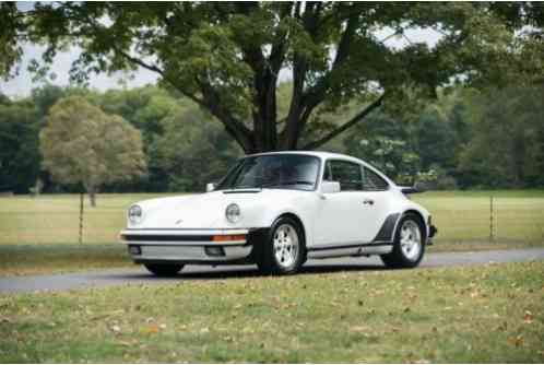 Porsche 911 Carrera Turbo (1987)