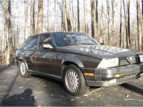 1988 Alfa Romeo Milano 4 Dr Sedan