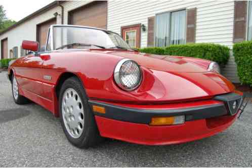 Alfa Romeo Spider Classic Red Alfa (1988)