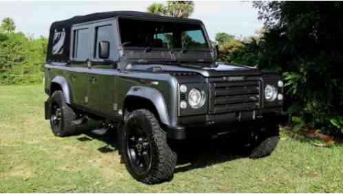 Land Rover Defender 110 Soft Top (1988)