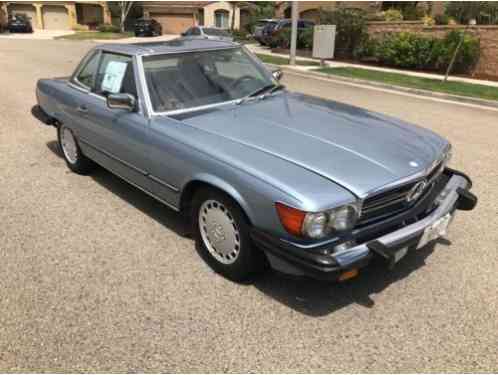 Mercedes-Benz SL-Class 560SL 130K (1988)