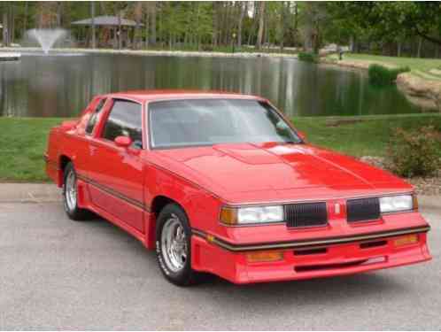 Oldsmobile Cutlass (1988)