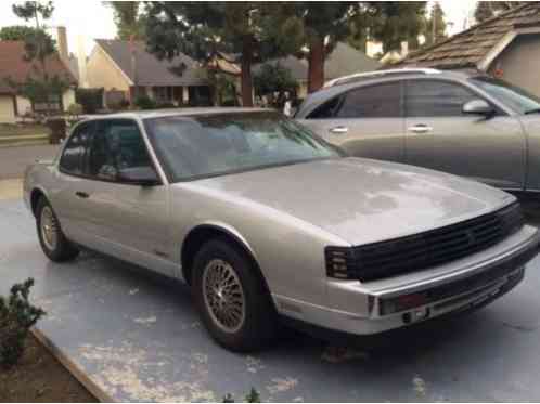 Oldsmobile Toronado (1988)