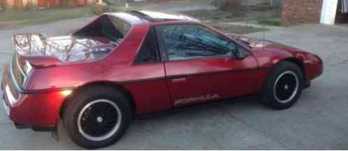 Pontiac Fiero (1988)