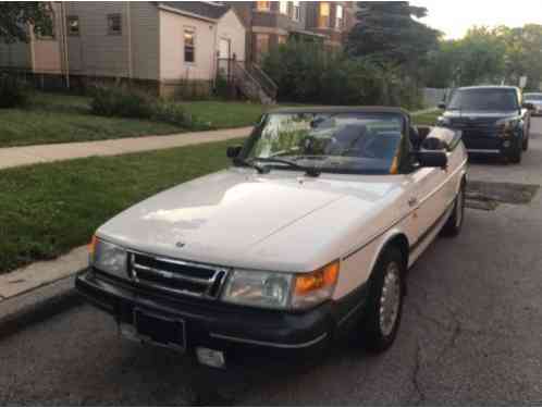 Saab 900 CONVERTIBLE (1988)