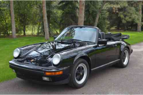 Porsche 911 Carrera Cabriolet (1989)