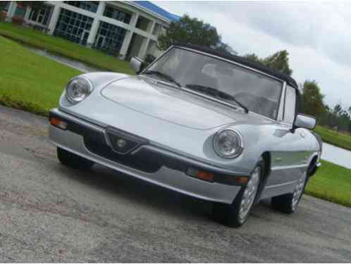 Alfa Romeo Spider Quadrifoglio (1990)