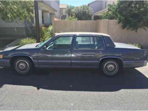 1990 Cadillac DeVille Base 4 Door Sedan