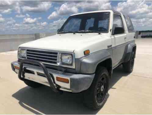 1990 Daihatsu Rocky SX