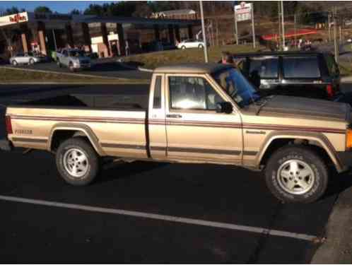 Jeep Comanche Pioneer (1990)