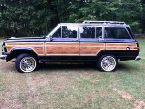 1990 Jeep Wagoneer Loaded