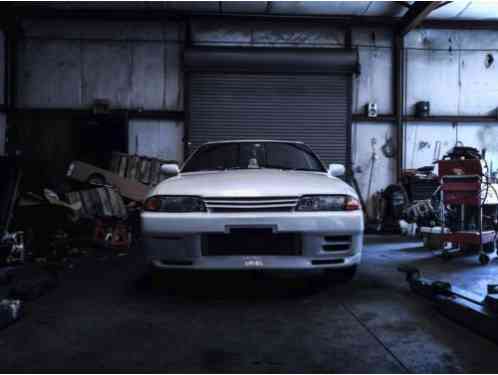 Nissan GT-R (1990)