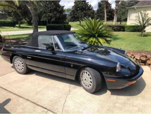 1991 Alfa Romeo Spider Convertible