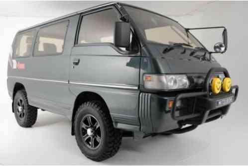 1991 Mitsubishi Delica --