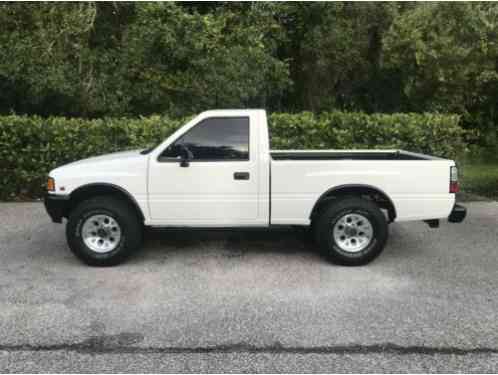 Isuzu Pickup 4x4 (1992)