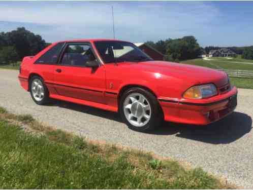 Ford Mustang SVT Cobra Hatchback (1993)