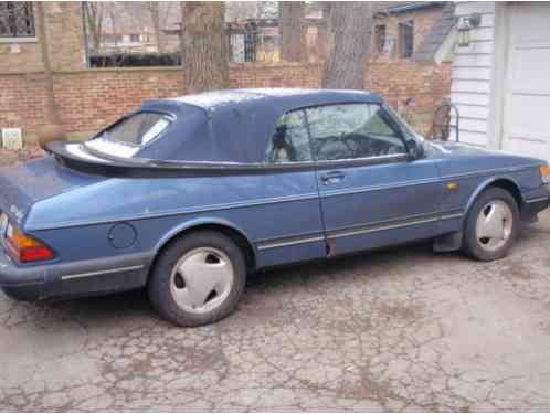 Saab 900 Turbo Convertible 2-Door (1993)