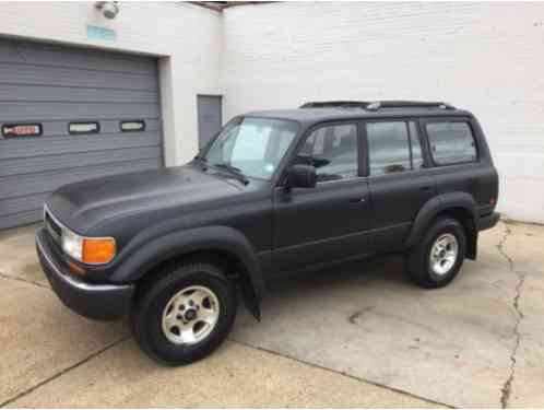 Toyota Land Cruiser AWD 4dr SUV (1993)