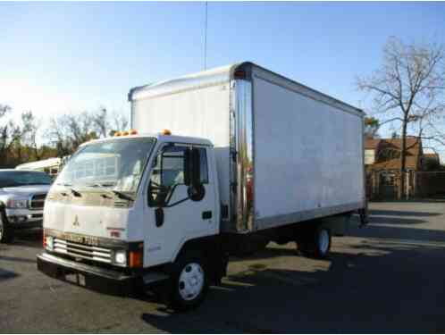 Mitsubishi FE BOX TRUCK (1994)