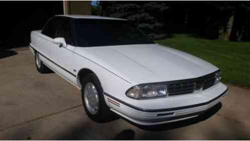 1994 Oldsmobile Ninety-Eight Leather