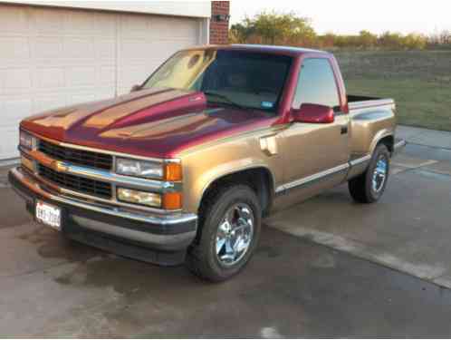 1995 Chevrolet C/K Pickup 1500 Silverado Custom Paint and Interior