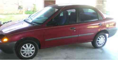 1995 Geo Metro gray