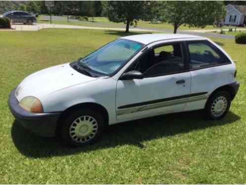 Geo Metro LSi (1995)