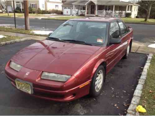 Saturn S-Series Base Sedan 4-Door (1995)