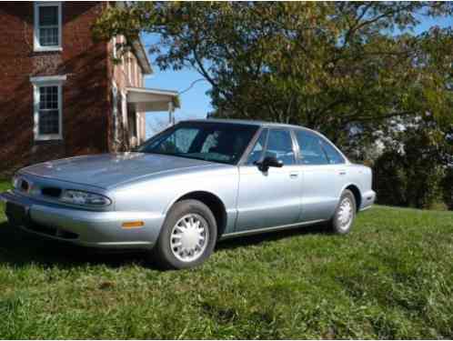 Oldsmobile Eighty-Eight LS (1996)