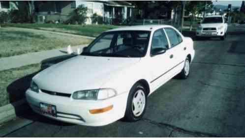 Geo Prizm (1997)