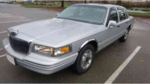 Lincoln Town Car Cartier (1997)