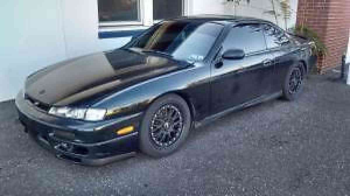 1997 Nissan 240SX Base Coupe 2-Door