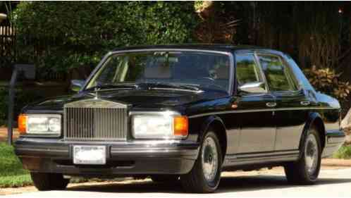 Rolls-Royce Silver Spirit/Spur/Dawn (1997)