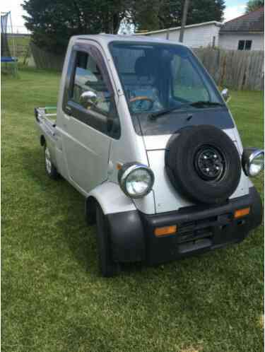 Daihatsu V-K100P (Midget ii) (1998)