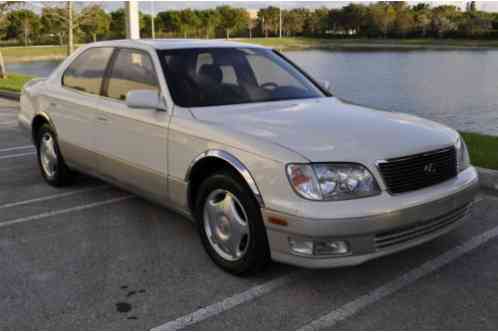 Lexus LS Base Sedan 4-Door (1998)