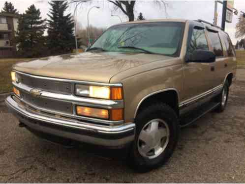 1999 Chevrolet Tahoe LT Sport Utility 4-Door