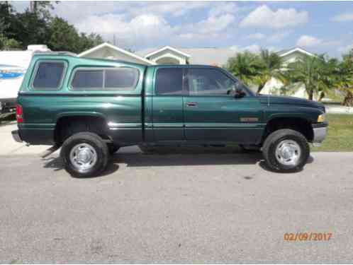 Dodge Ram 2500 (1999)