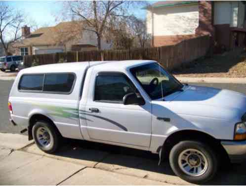 1999 Ford Ranger Topper, bed liner, bed rubber mat